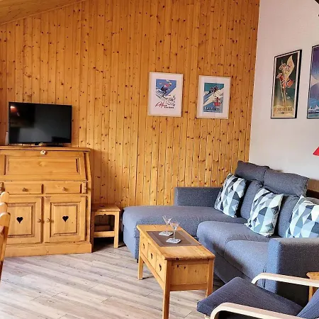 Apartment Lumineux Avec Terrasse, Parking Et Wifi Aux Gets - Fr-1-598-51